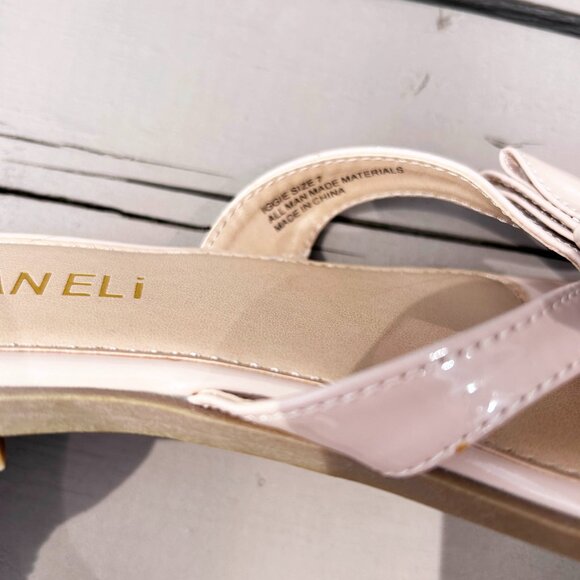 Vaneli Dress Sandal - Patent Leather with bow - Size 7 - Picture 2 of 4